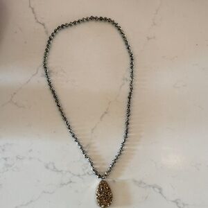Elegant Beaded Gold Pendant Necklace